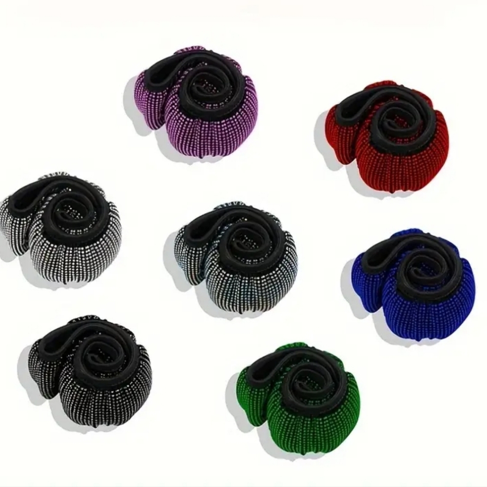 SILVER RINESTONE Steering Wheel COVER - Picture 3 of 6